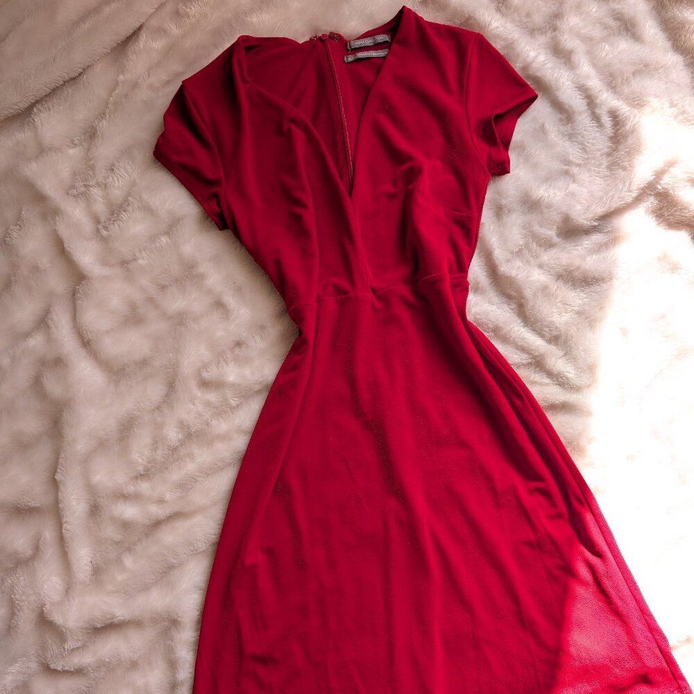 Little red short sleeve v-neck dress